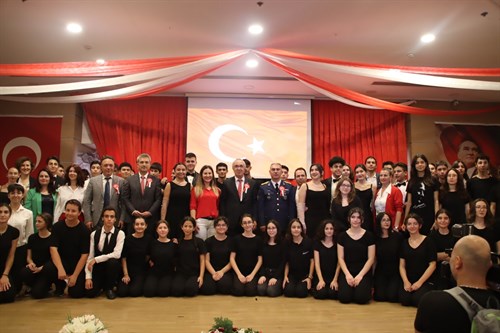 29 Ekim Cumhuriyet Bayramı’nın 100. Yıl Dönümü Çiğli’de Coşkuyla Kutlandı.